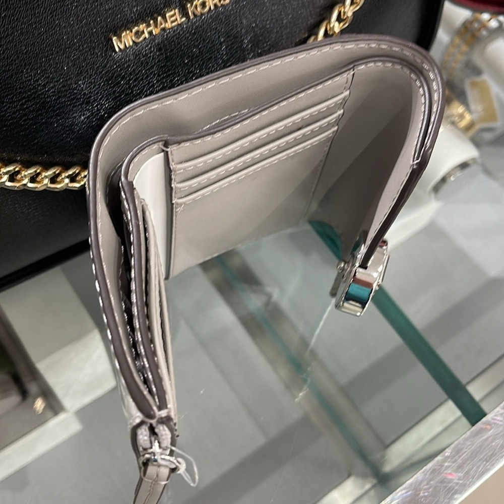 MICHAEL KORS CARMEN MEDIUM LOGO AND FAUX LEATHER WALLET 
SILVER 
NWT - Picture 12 of 16